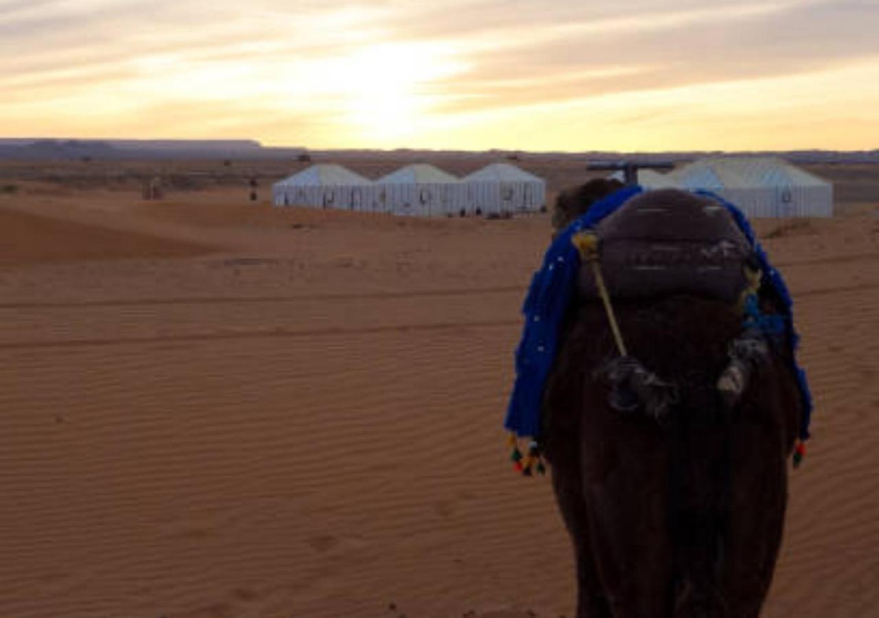 Fabulous Luxury Camp Hotel เมอร์ซูกา ภายนอก รูปภาพ