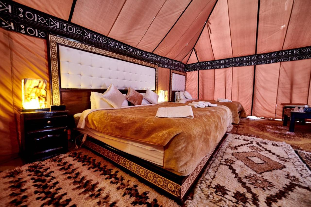 Fabulous Luxury Camp Hotel เมอร์ซูกา ภายนอก รูปภาพ