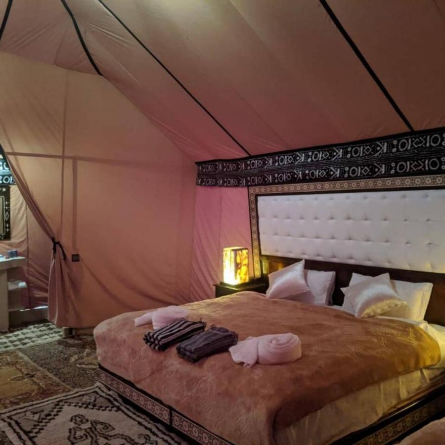 Fabulous Luxury Camp Hotel เมอร์ซูกา ภายนอก รูปภาพ