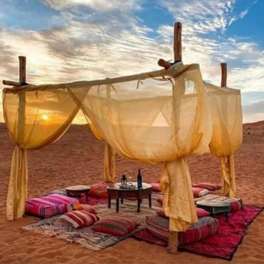 Fabulous Luxury Camp Hotel เมอร์ซูกา ภายนอก รูปภาพ