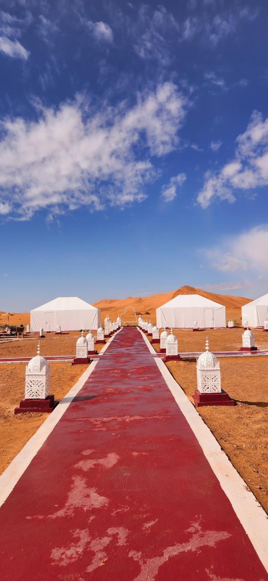 Fabulous Luxury Camp Hotel เมอร์ซูกา ภายนอก รูปภาพ